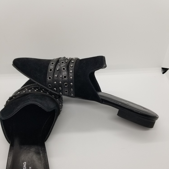 Treasure & Bond black suede studded pointed toe mules size 8 - Picture 7 of 9